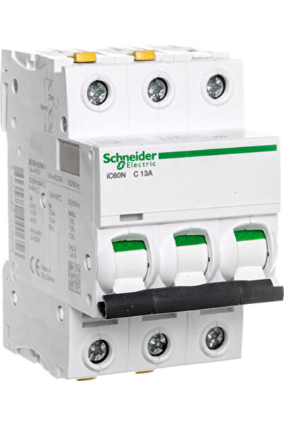 Schneider Electric Disjunctor automat tripolar AC A9F04313