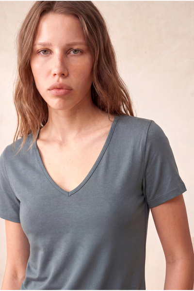 WESTMARK LONDON Women's Dark Gray Modal / Cotton Blend Regular Fit V-Neck Sho...