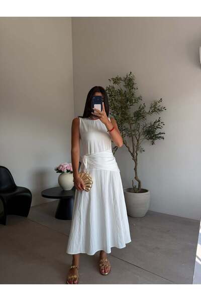 Bade Butik Ecru Dress with Tie at the Waist