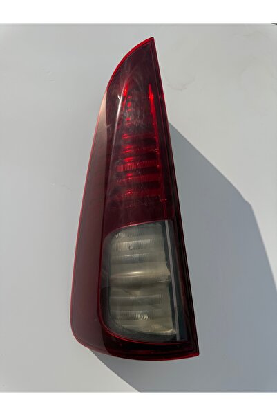 Renault Lampă spate aripă Espace an 2006 cod 8200394722