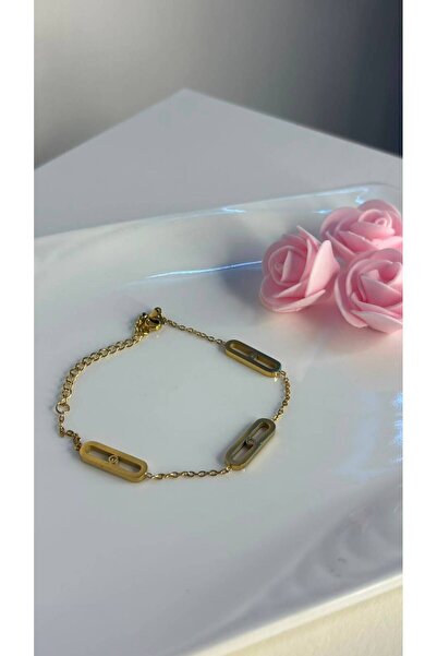 BEAUTY&GIFTS Elegant and Beautiful Gold-Plated Bracelet for All Occasions.