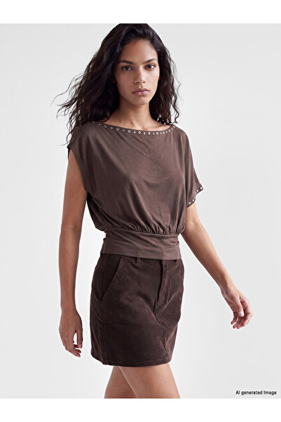 LC Waikiki Xside Brown Boat Neck Women's T-Shirt with Bird Eye Detail