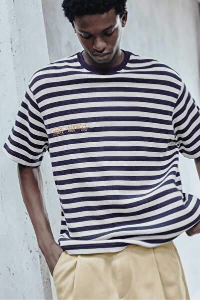 Pull & Bear Çizgili regular fit tişört