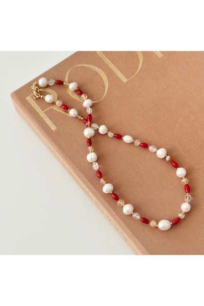 Vesce Atelier Coralia doğal taş kolye