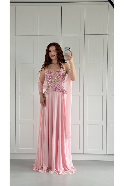 ayşenur Dinçer butik Majeste Özel Şifon Abiye Pembe