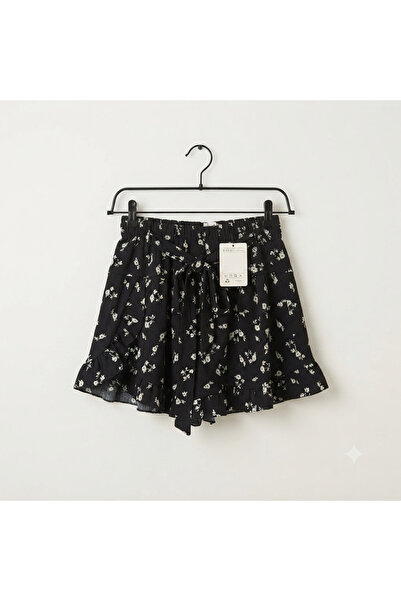 Özeniş Short skirt
