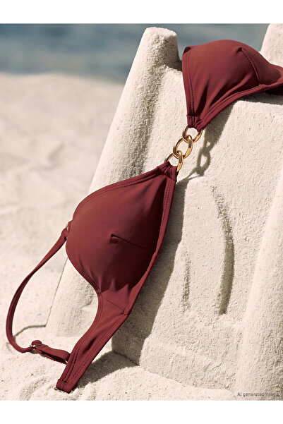 LC Waikiki LCW DREAM Bordo Zincir Detaylı Çıkarılabilir Pedli Kadın Bikini Üstü
