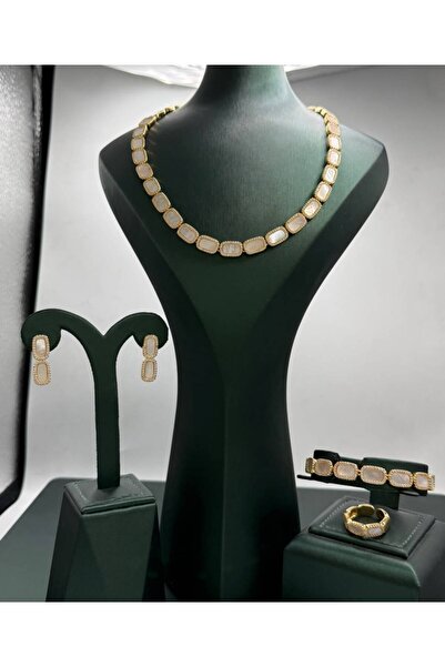 Generic Elegant Design Jewelry Set - Gold - Model 008