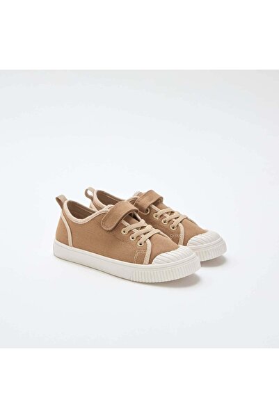 KIABI Canvas trainers with hook-and-loop straps BROWN