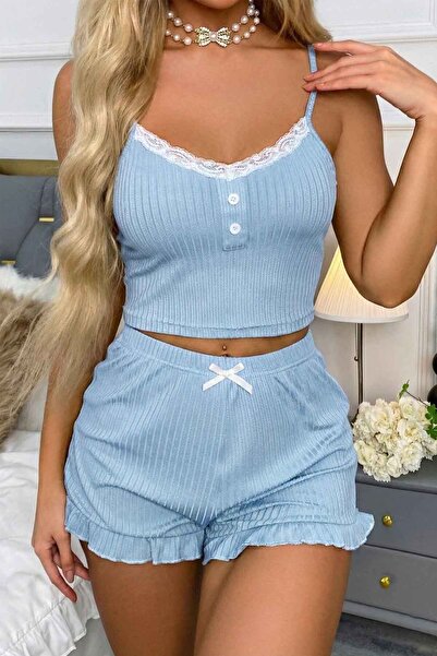 Merry See Dantelli Askılı Crop Üst ve Fırfır Paça Mini Şortlu Pijama Takım