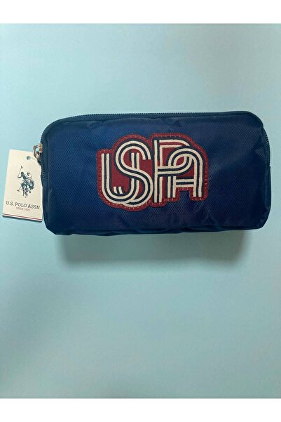 U.S. Polo Assn. حقيبة أقلام من U.S. Polo Assn باللون الأزرق الداكن مع شعار أح...
