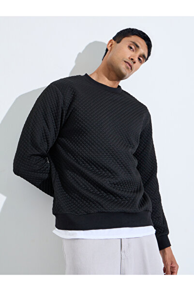 Styli Men Black Quilted Textured Relaxed Sweatshirt