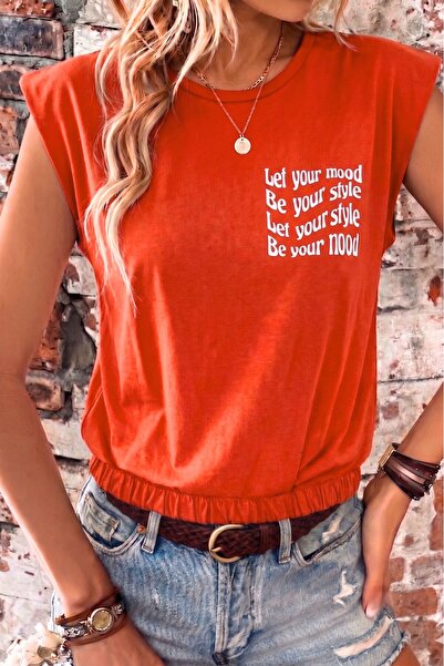 Mood Lab Lastik Detaylı Slogan Baskılı Kolsuz Tişört