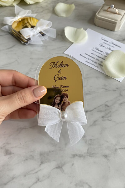 Hediyelen Söz-Nişan-Nikah Hediyesi Gold Aynalı Fiyonklu Fotoğraflı Magnet (15...