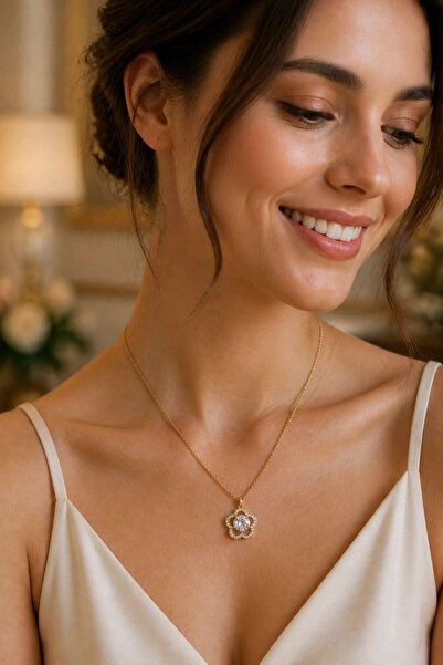 Monalisa Home Figured Anti-Tarnish Steel Adjustable Chain Luxury Necklace