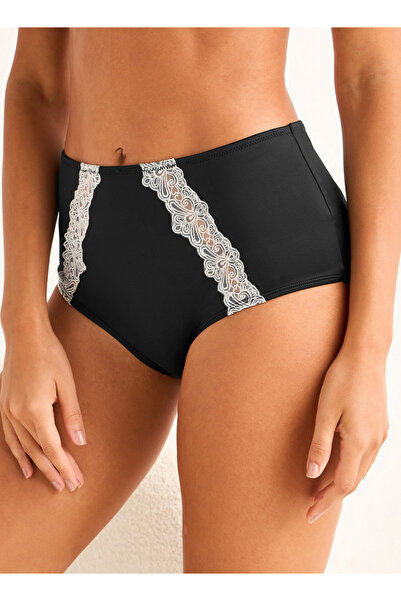 FAV Briefs with Lace Trim