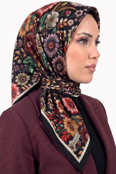 hadiora Women's Black Orange Vintage Floral Patterned Stitched Writing
