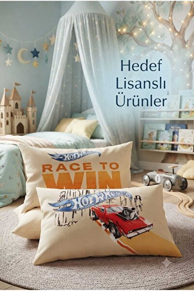 Taç Lisanslı HotWheels Araba Baskılı Yastık Kılıfı 50x70 cm (Tekli)