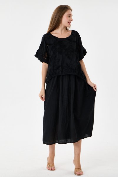 della moor Black Italian Long Dress with Floral Lace, Sizes 40 - 48