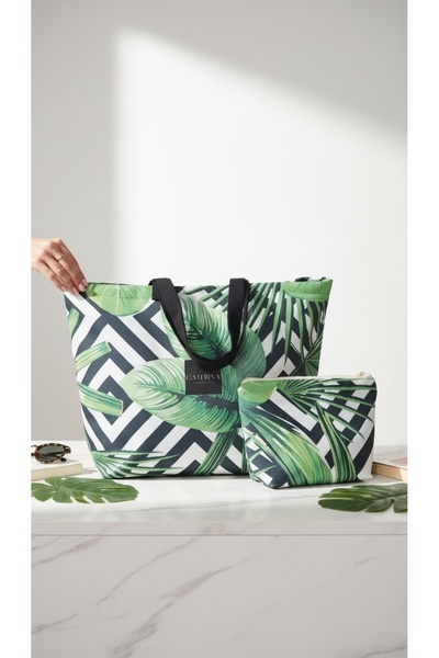 Caterina Collection حقيبة كتف ومكياج بنمط استوائي