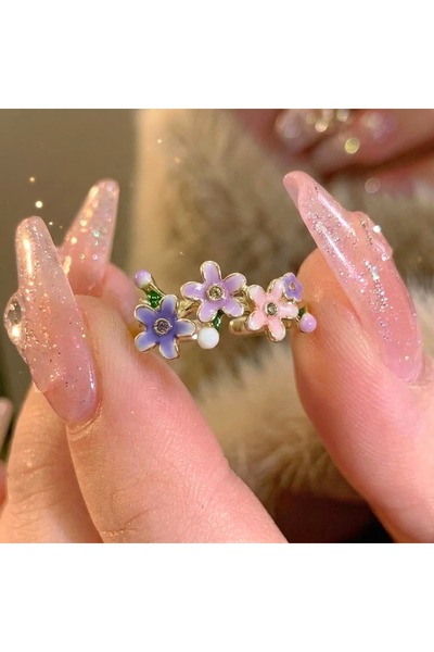 Heda Jewelry خاتم بتصميم زهرة الصفير