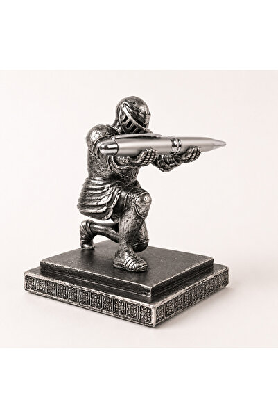 craftmystic Suport cu Pix / Stilou Cavaler Medieval din Rasina - Organizare E...