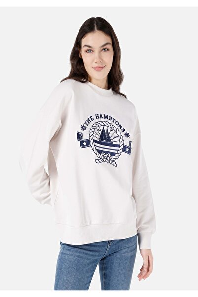 Colin's Comfort Fit Women's Printed White Sweatshirt