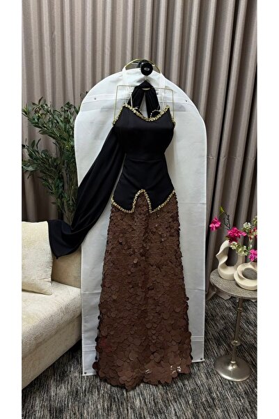 FASHION High-End Halter Design Evening Gown with Black Top and Brown Skirt, F...