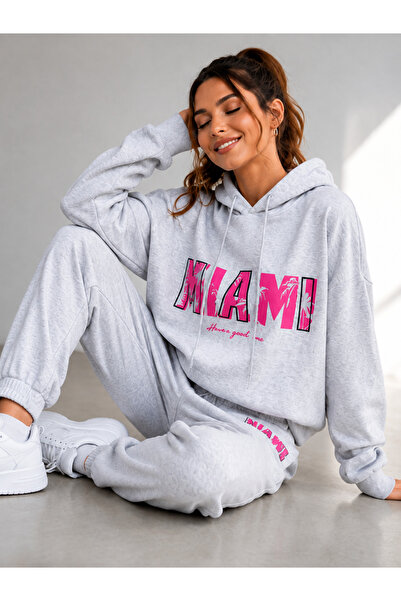 OWNME Women's Oversize Printed Relaxed Fit Winter Thick Sweatshirt and Jogger...