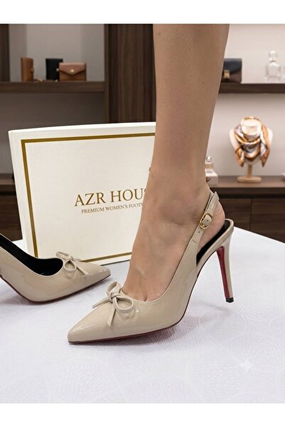 AZR HOUSE الموسم الجديد بتصميم أنيق بنمط روكان ذو الكعب العالي