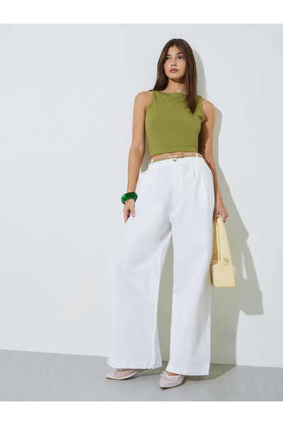 Styli White Solid Wide Leg Trousers