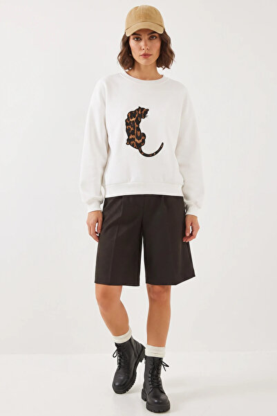 Şeker Portakalım Women's Leopard Printed Three-Thread Embroidered White Sweat...