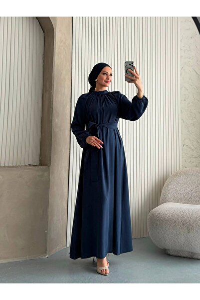 HEFAA MODA TESETTÜR BOL KESİM ÇİLEK KUMAŞ ELBİSE