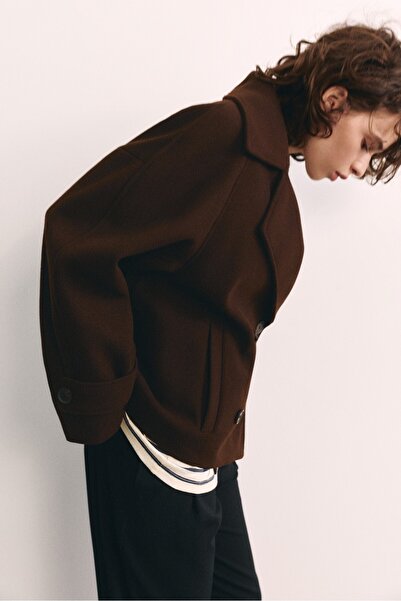Pull & Bear Kısa kaşe kaban