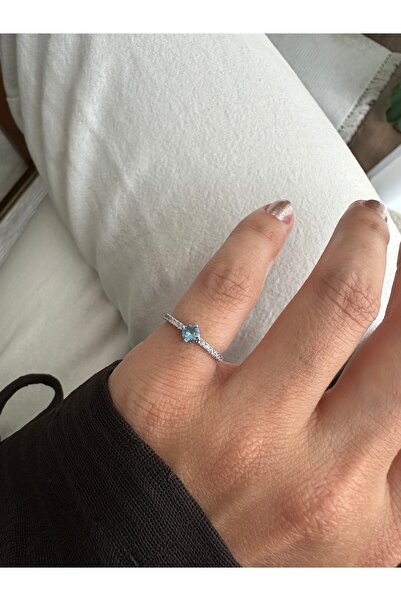 ringbox Silver Color Blue Stone Dot Pinky Ring