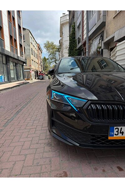 ARKT STİCKER Skoda Octavia Matrix 2024-2026 Gündüz Led Sticker Set Mavi