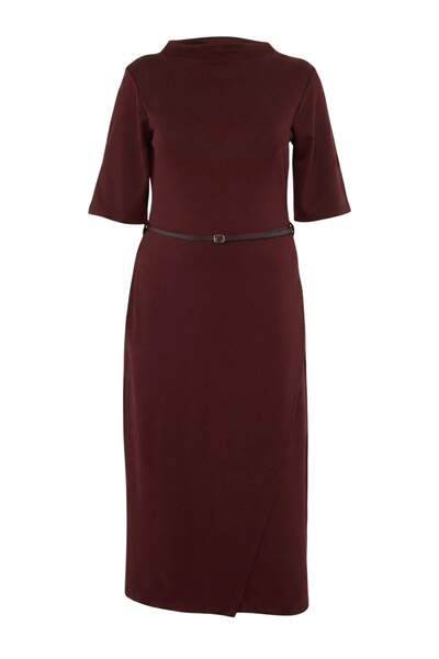 Trendyol Curve Rochie maro midi cu centură, cu mâneci trei sferturi, tricotat...