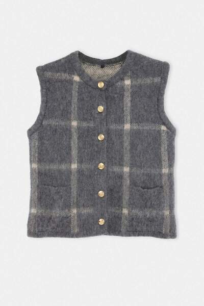 Trendyol Collection Special Collection Anthracite Soft Textured Plaid Pattern...