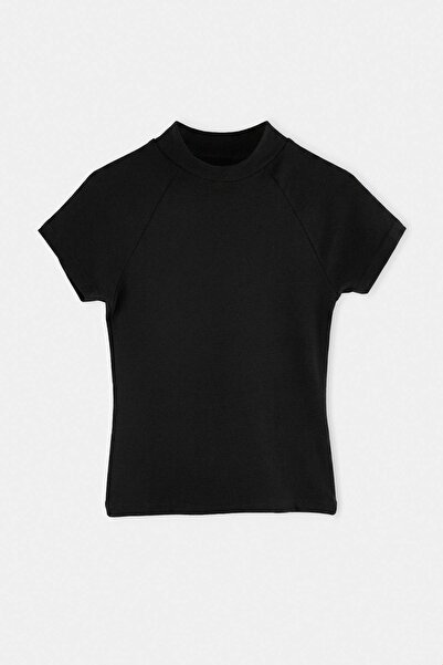Trendyol Collection Tricou negru, simplu, cu guler înalt, mâneci raglan, scur...