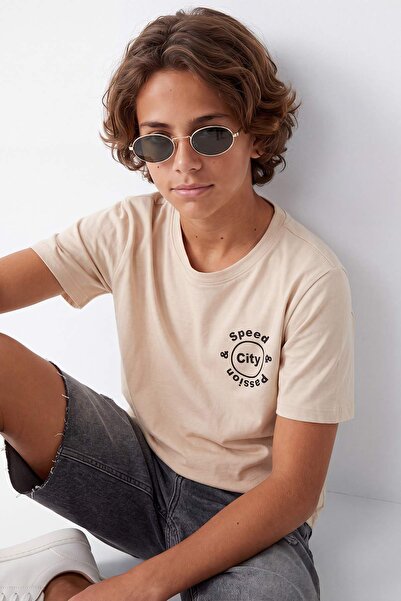 TRENDYOLKIDS Ecru Boy's Printed Knitted T-Shirt Tkdss26Ts00101