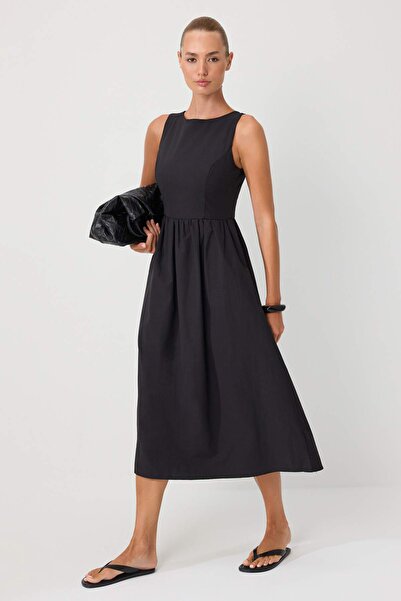 Trendyol Collection Black Skater/Waist Cut-Out Maxi Woven Dress Twoss26El01146