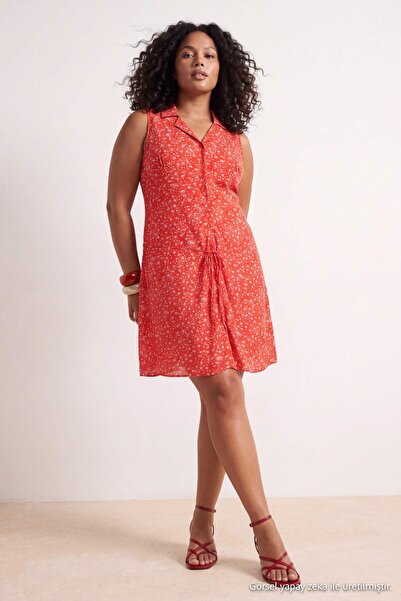 Trendyol Curve فستان أحمر منسوج من فينيكي مقاس كبير TBBSS26AH00059