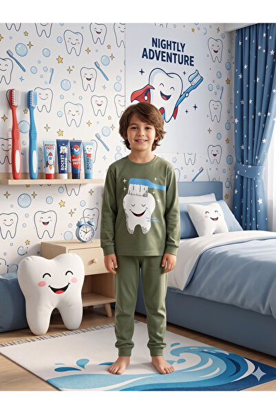 Fil Kids Dečački zimski komplet pidžama od 100% pamuka kaki boje sa uzorkom z...