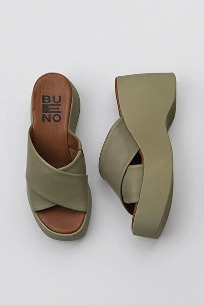Bueno Shoes Дамски кожени чехли на платформа в цвят каки 01wy9005