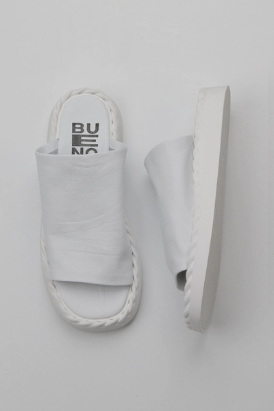 Bueno Shoes Λευκές Δερμάτινες Γυναικείες Παντόφλες Flat 01wy9109