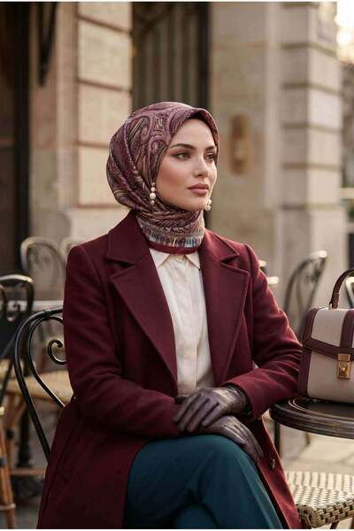 100% Twill Silk Etro Pattern Damson Color 90x90 Scarf Sewing Type : Hand Sewing