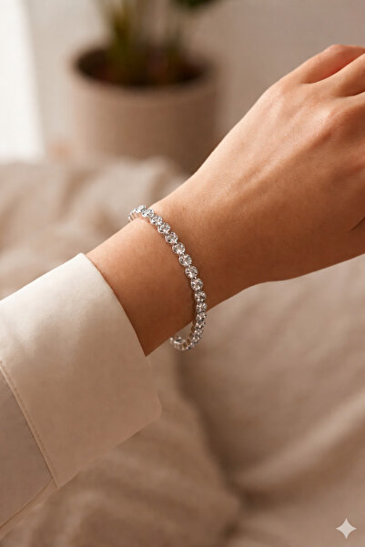 Siya Silver Women's Steel Waterway Bracelet