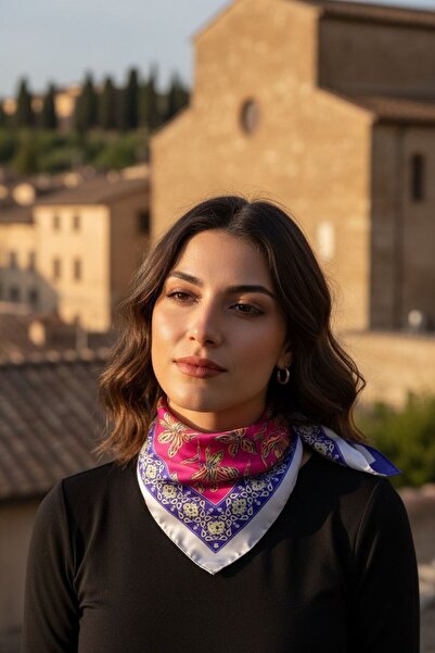 TOPTANFULARCI Pembe Çiçek Desenli 55x55 cm Bandana Fular