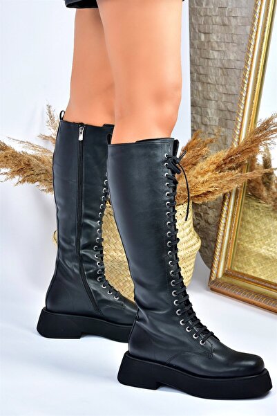 Fox Shoes Черни дамски ежедневни ботуши с връзки L610130909