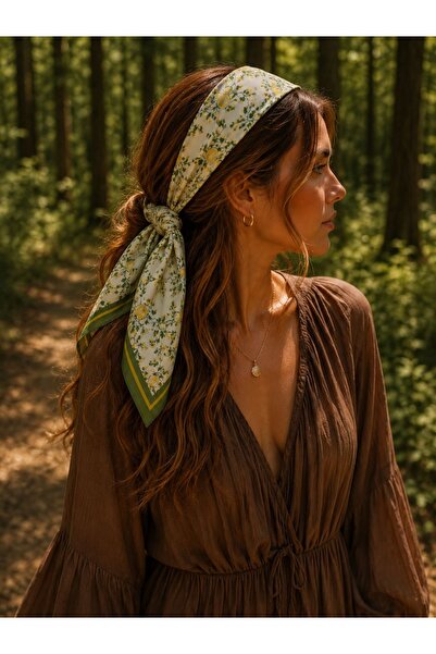 modernist Women's Patterned Scarf (50X50)